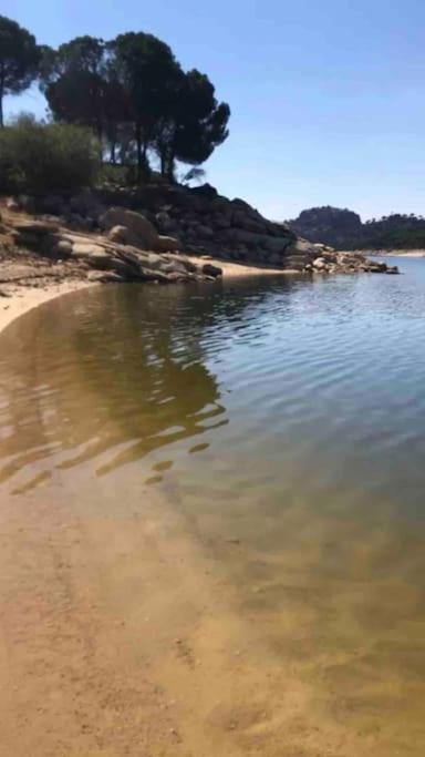 Appartement Precioso Piso En La Playa De Madrid A 45 Min Del Centro De La Ciudad à San Martín de Valdeiglesias Extérieur photo